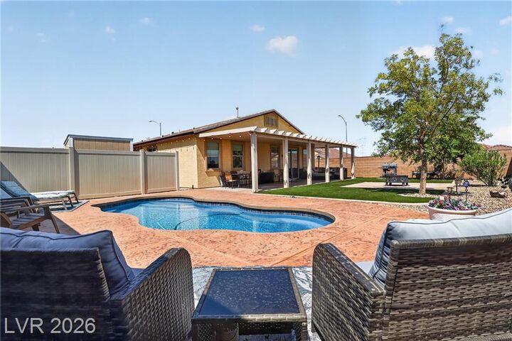 Property Photo: 2307 Brookfield Bay Avenue NV 89029