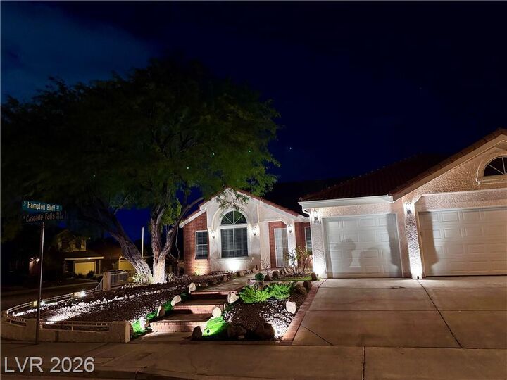 Property Photo: 9713 Cascade Falls Avenue NV 89117