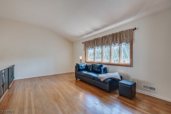 Property Photo:  36 Foxwood Dr  NJ 08873 