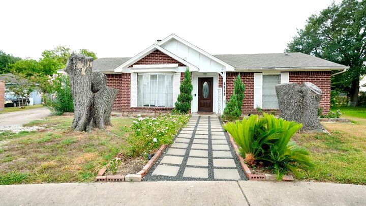 Property Photo: 8615 Brookren Circle TX 77072