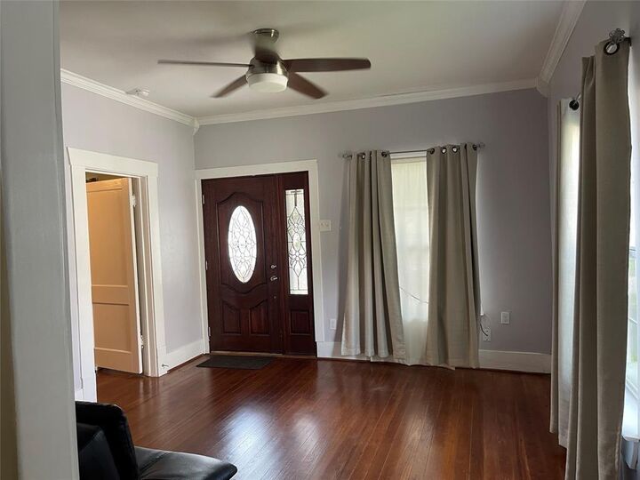 Property Photo: 217 Royder Street TX 77009