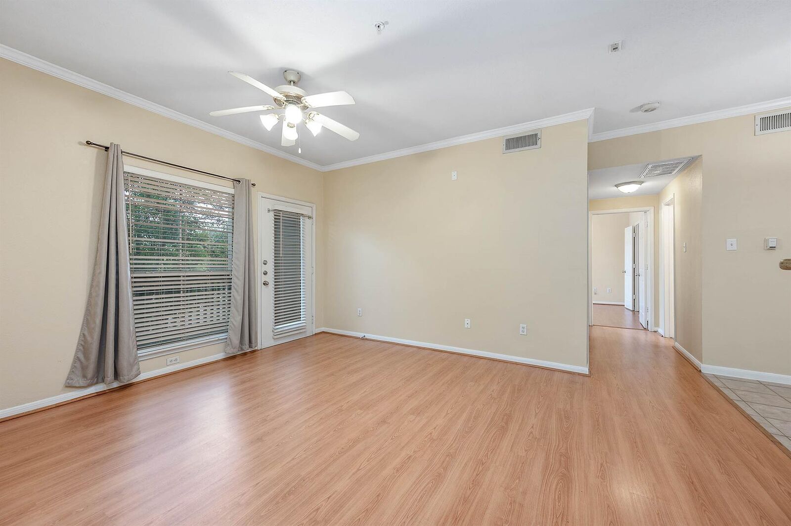 Property Photo: 1330 Old Spanish Trail 4209 TX 77054