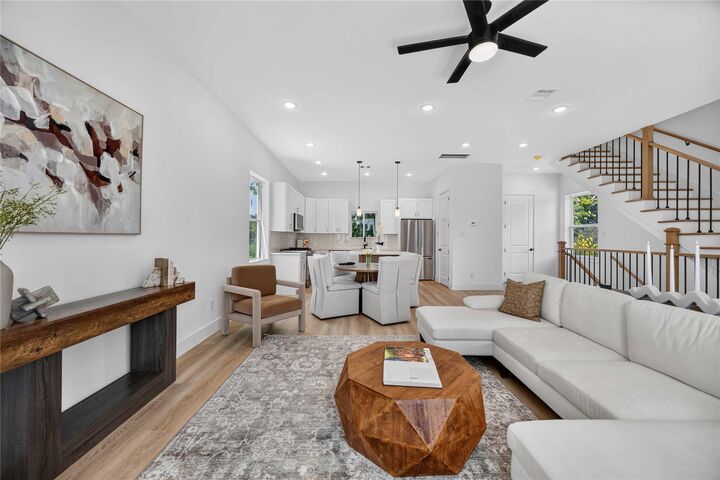 Property Photo:  316 Walthall D  TX 77022 