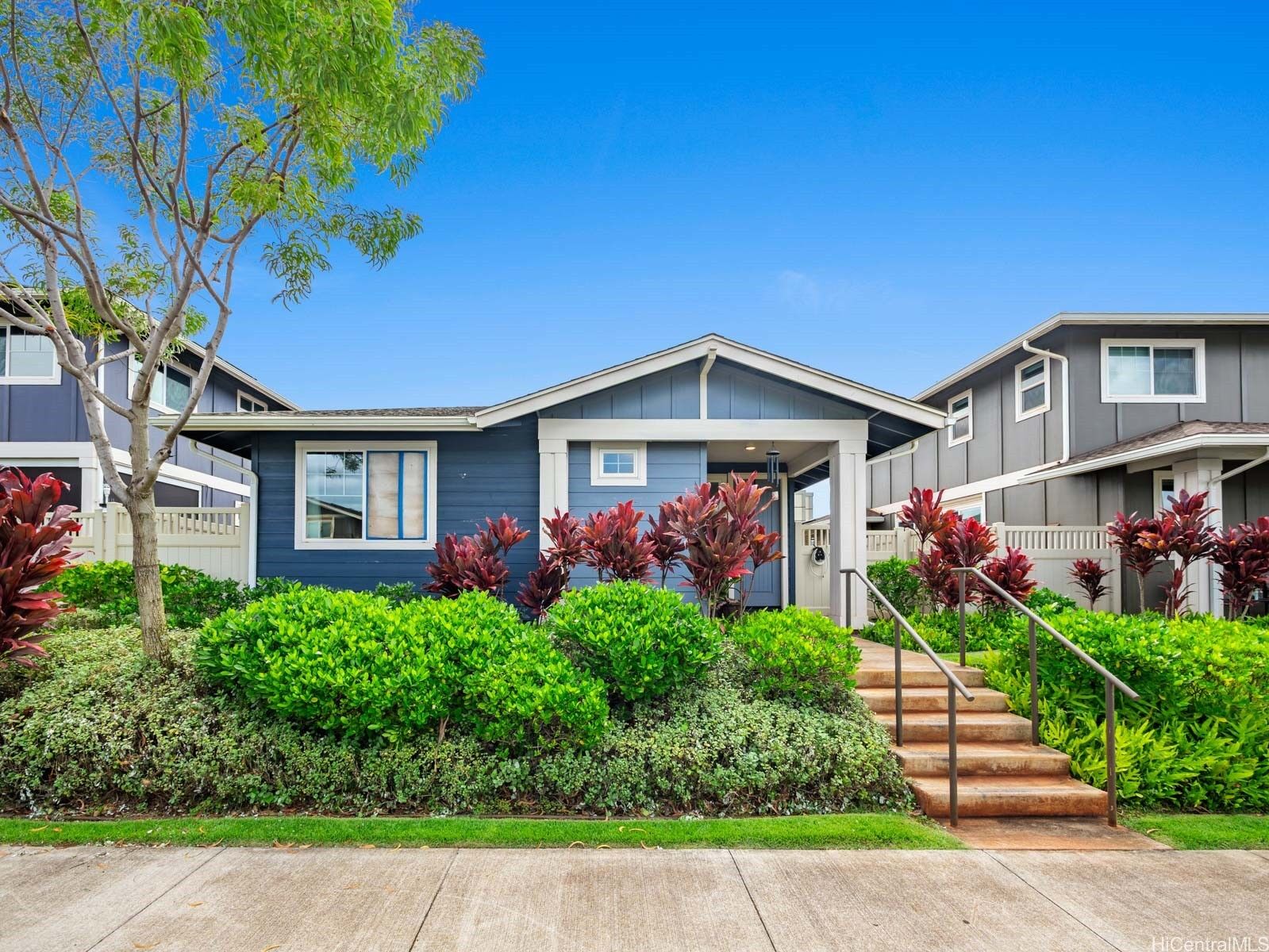 Property Photo:  94-1251 Hale Halawai Drive 49  HI 96797 