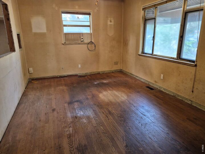 Property Photo: 930 Emery St CO 80501