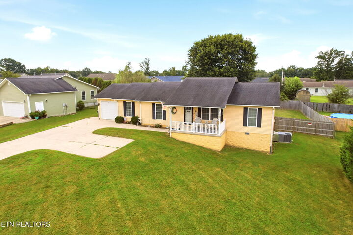 Property Photo: 1035 Cook Rd TN 38555