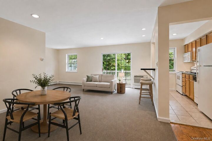 Property Photo:  101 Nottingham Road E  NY 10507 