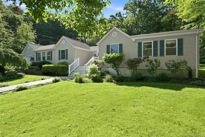 Property Photo: 5 Mountain Drive NY 10541