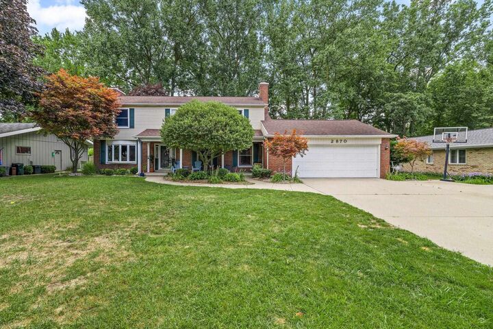 Property Photo:  2870 E Nottingham  MI 48603 
