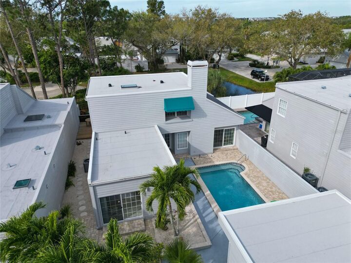 Property Photo:  11213 Veranda Court  FL 34209 