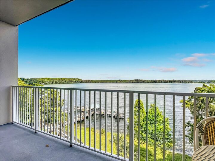 Property Photo:  13427 Blue Heron Beach Drive 402  FL 32821 