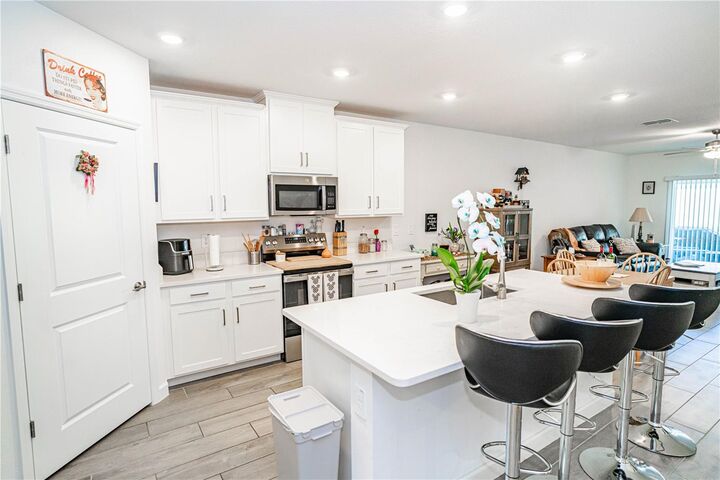 Property Photo:  10857 Rustic Eve Court  FL 34638 