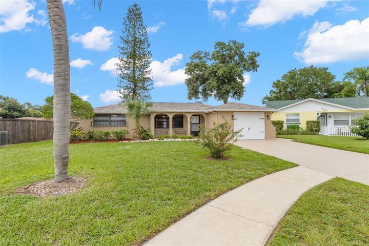 Property Photo: 4236 Abaco Court FL 34653