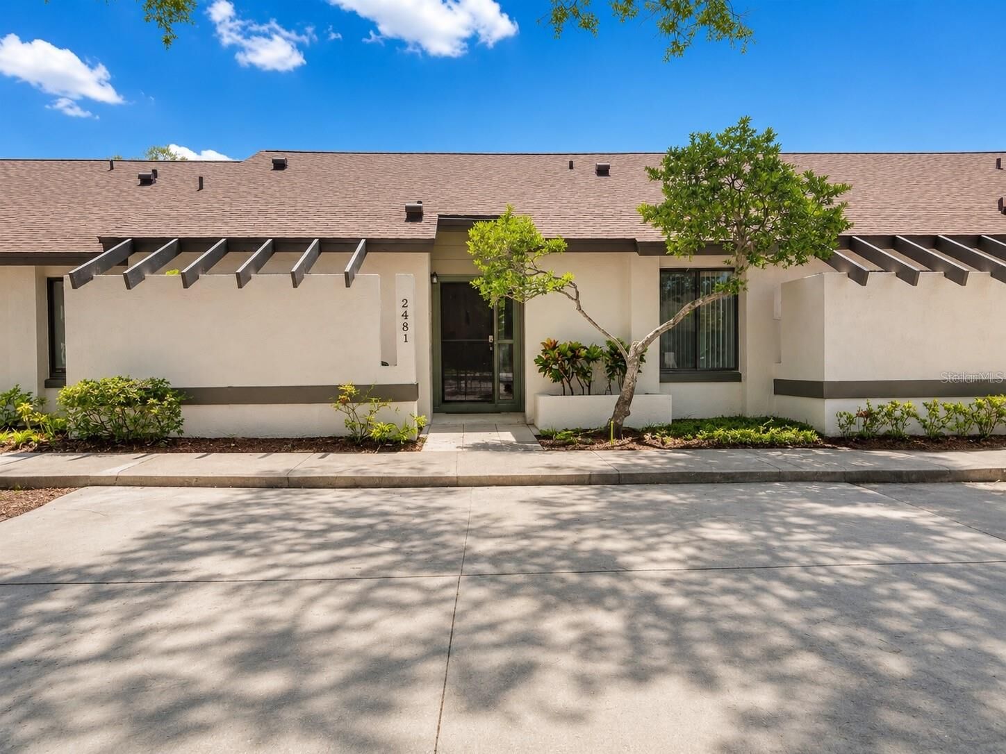 Property Photo: 2481 Tahoe Circle 2481 FL 32792