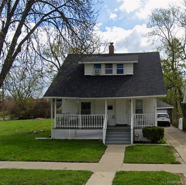 Property Photo: 14142 Hubbell Street MI 48227 2847