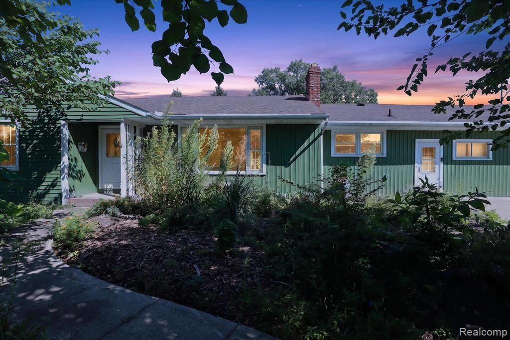 Property Photo:  10165 Talladay Road  MI 48191 9511 