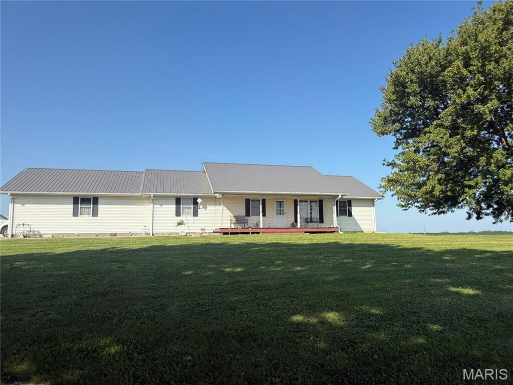 Property Photo: 19182 Missouri Drive MO 63541