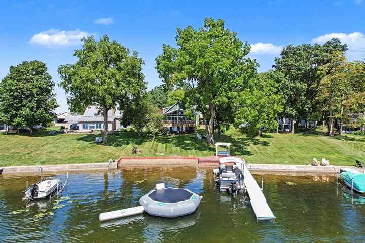 Property Photo:  1064 Bay View Drive  MI 49036 