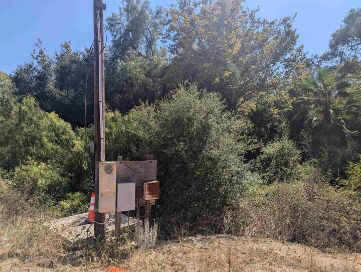Property Photo: 2935 S Mission Rd CA 92028