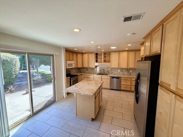 Property Photo:  81 Encanto  CA 93401 