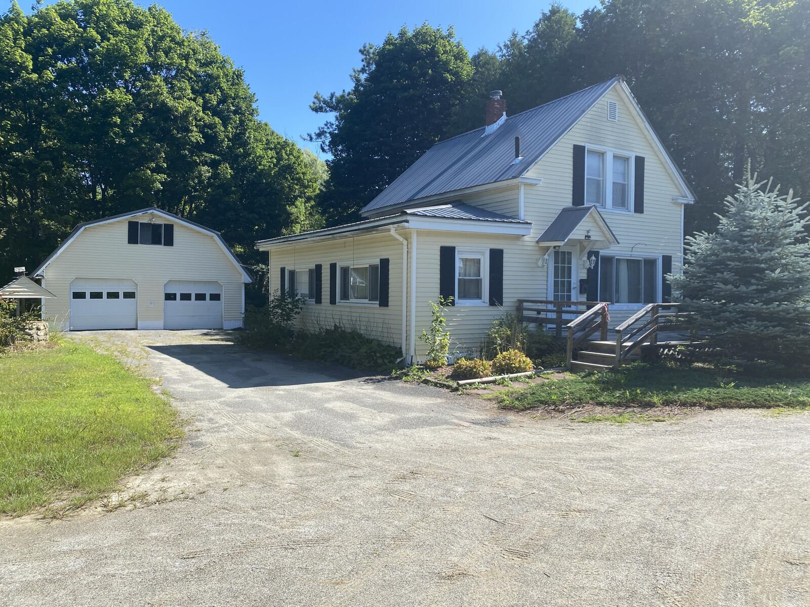 Property Photo:  5 Charles Street  ME 04457 