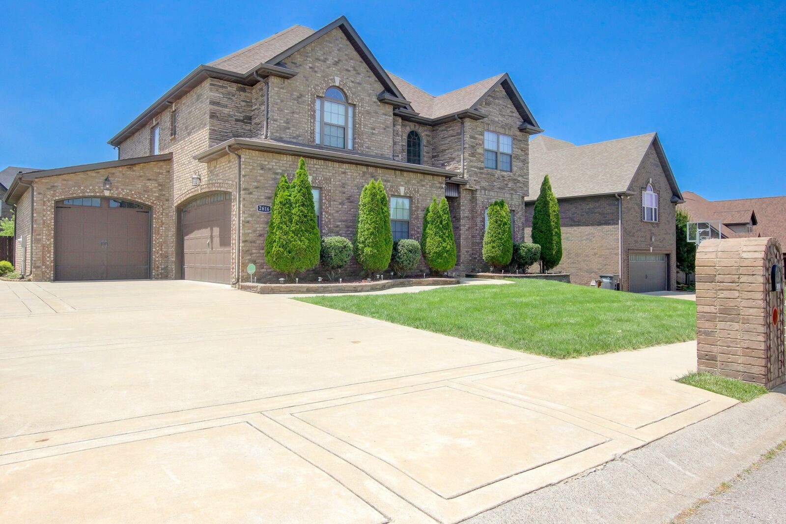 Property Photo: 2616 Browning Way TN 37043