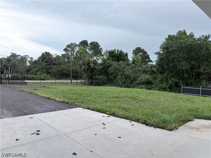 Property Photo:  472 12th Street NE  FL 34120 