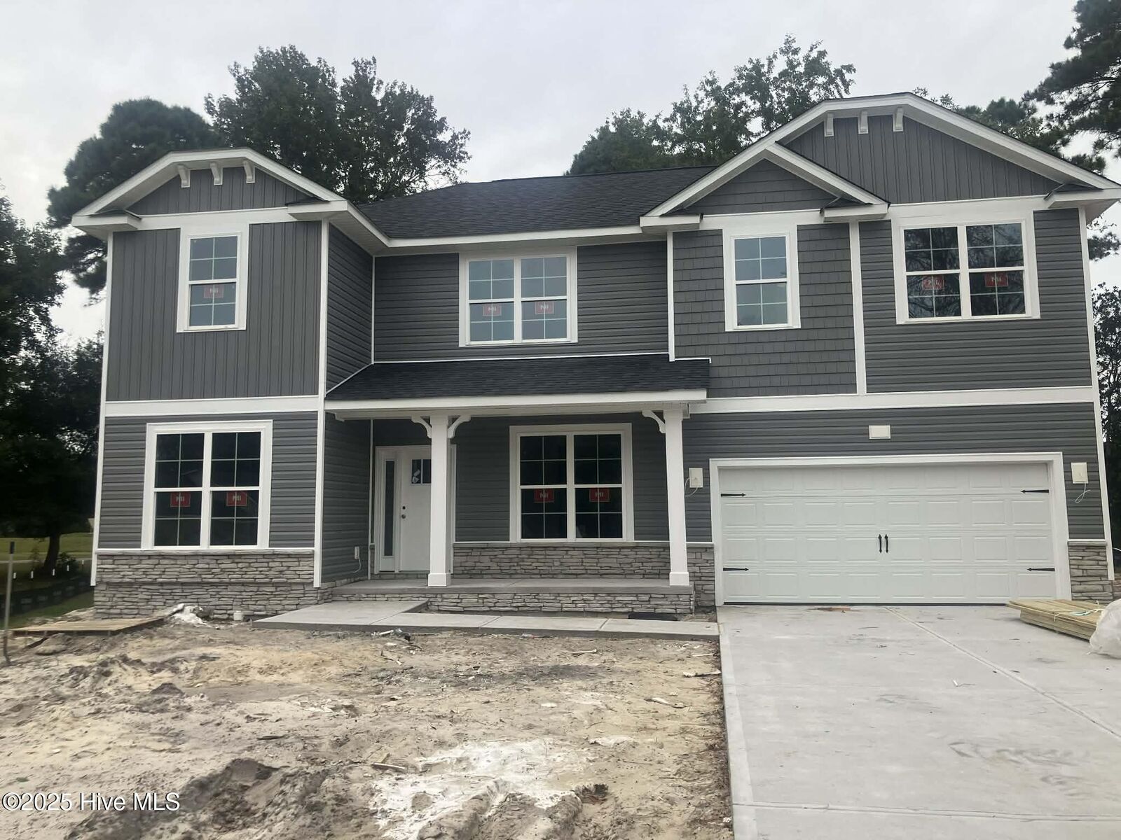 Property Photo: 914 Nassau Court NC 28560
