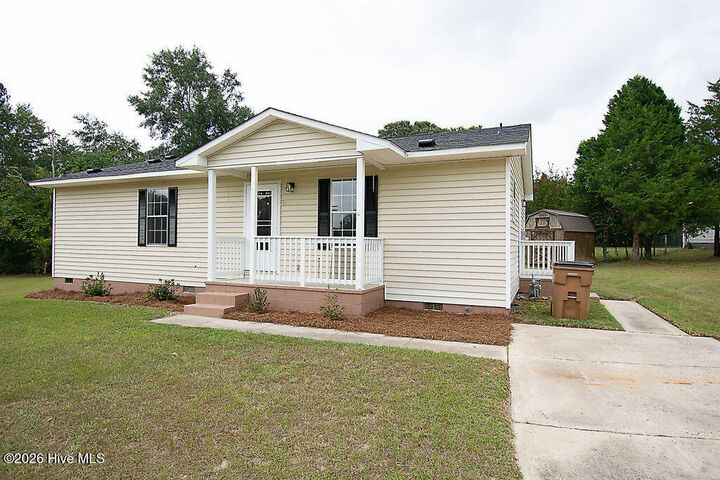 Property Photo:  211 Runs Creek Drive  SC 29831 