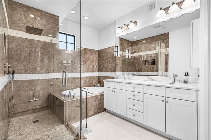 Property Photo:  9108 Capistrano St S 7405  FL 34113 