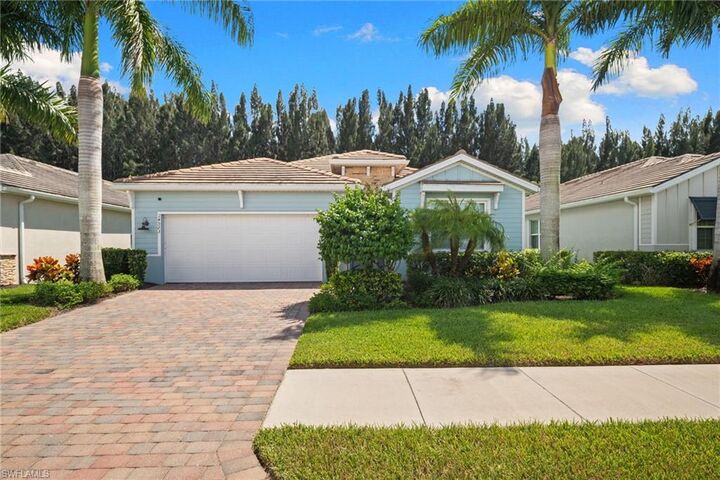 Property Photo:  14523 Topsail Dr  FL 34114 