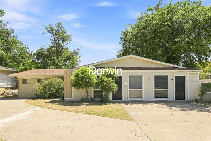 Property Photo:  5233 Trail Lake Drive  TX 76133 
