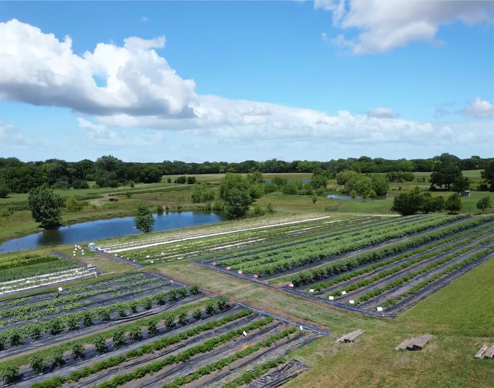 Property Photo:  7505 Cr 201  TX 75071 