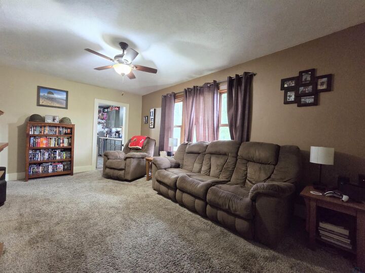 Property Photo: 4000 Jefferson St. IA 51108
