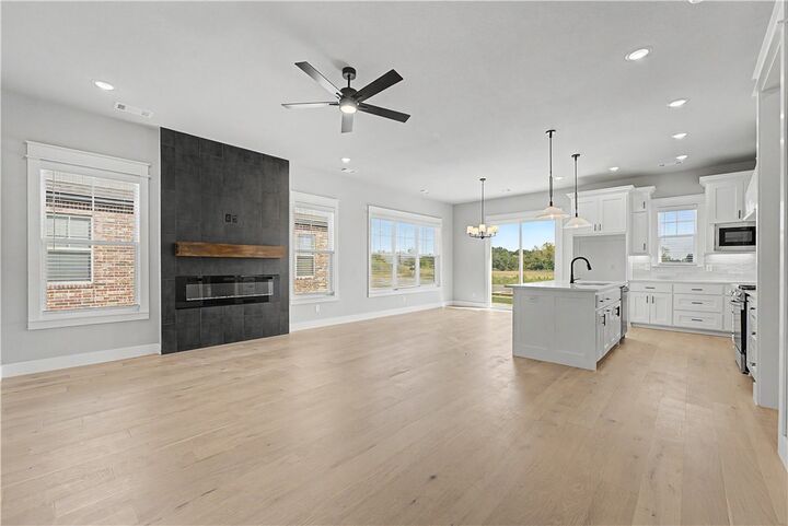 Property Photo: 6707 SW Basswood Avenue AR 72713