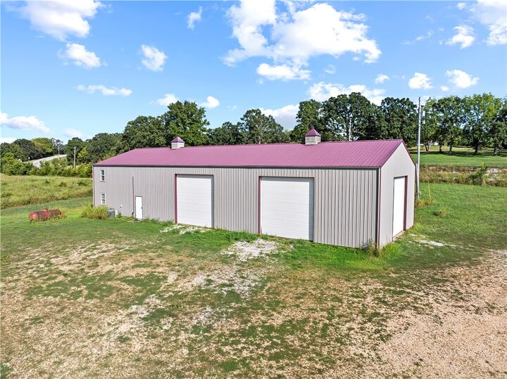 Property Photo: 379 E 14 Highway AR 72644