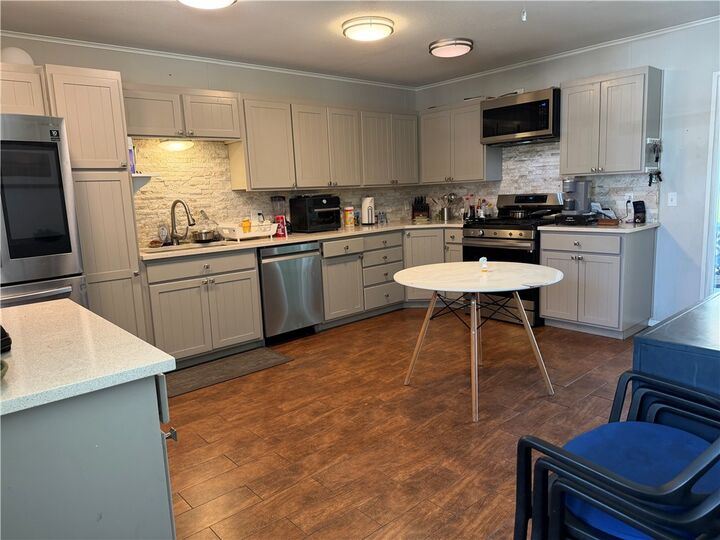 Property Photo: 1901 Theodore Drive AR 72762