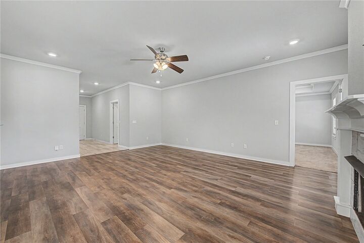 Property Photo:  818 Copper Street  AR 72745 
