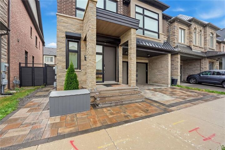 Property Photo:  1192 Stag Hollow  ON L6M 5M4 