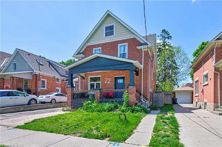Property Photo:  22 Herlan Avenue  ON N2G 4K3 