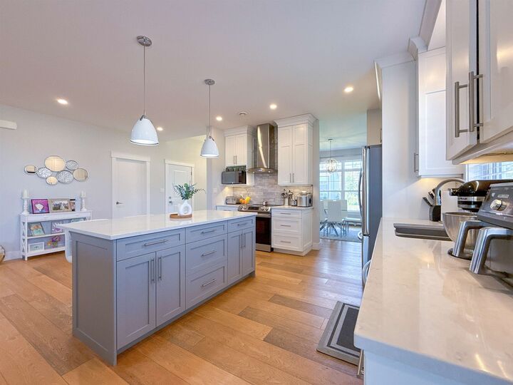 Property Photo:  324 Upton Road  PE C1E 1Z5 