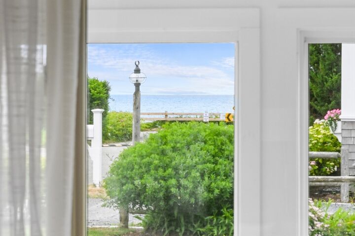 Property Photo:  12 Wyndemere Bluffs Rd  MA 02646 