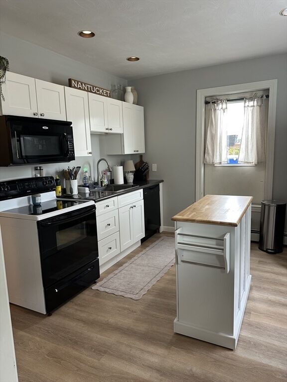 Property Photo:  131 Court 2R  MA 02360 
