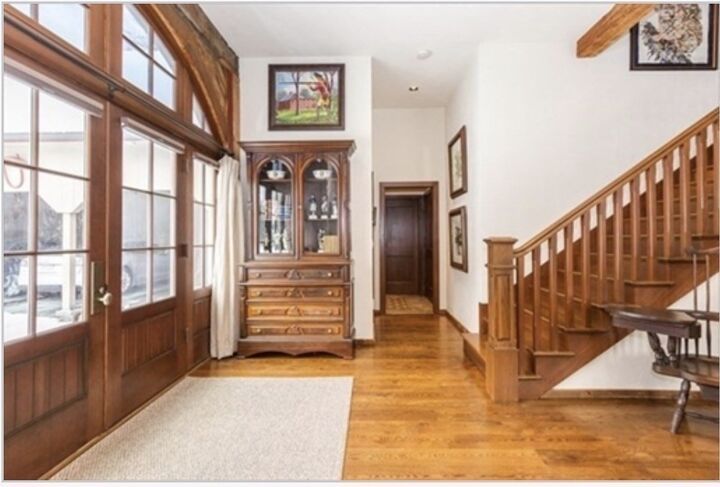 Property Photo: 121 Marrett Rd 2 MA 02421