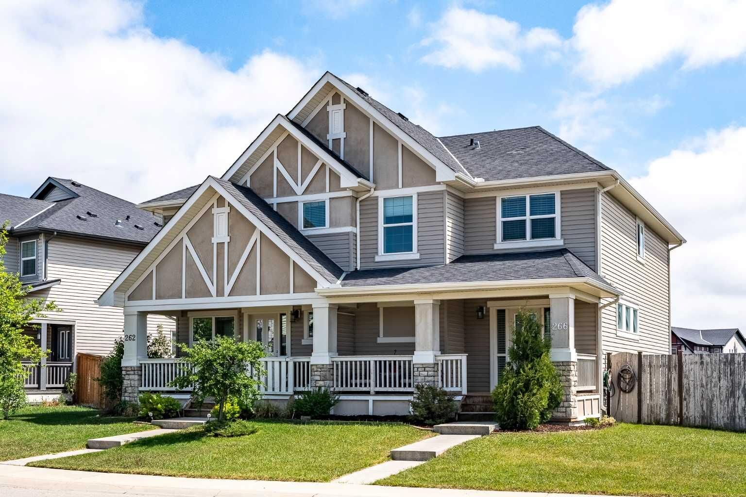 Property Photo:  266 Kingsbridge Road SE  AB T4A 0M4 