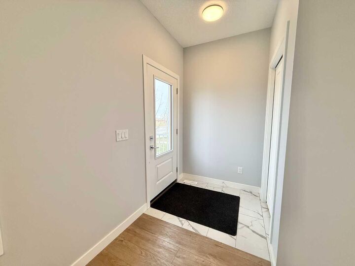 Property Photo:  391 Chelsea Parade  AB T1X 2V4 