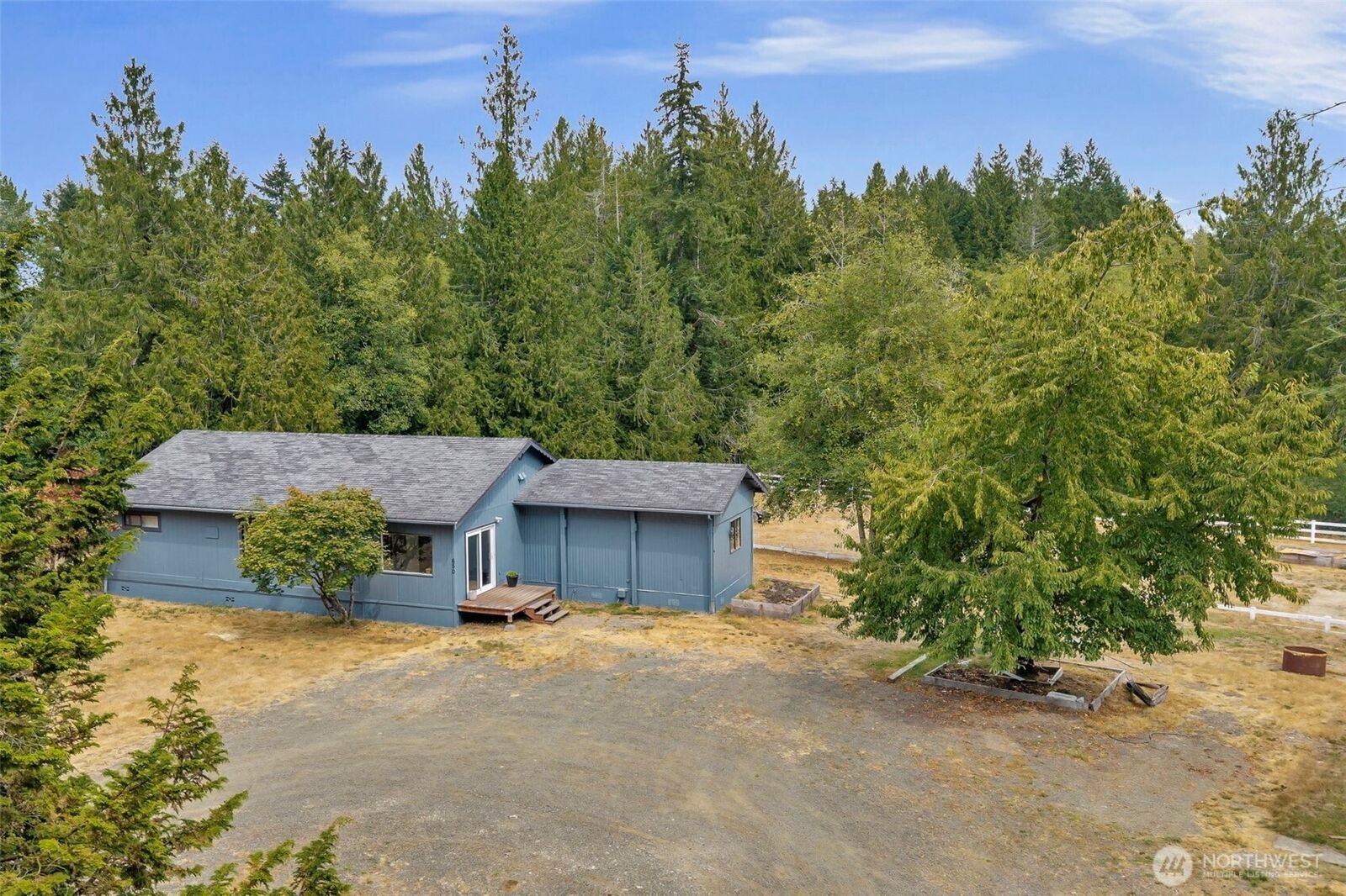 Property Photo:  650 W Griffiths Lane  WA 98380 
