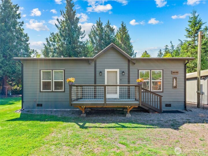 Property Photo:  181 W Maude Street  WA 98339 
