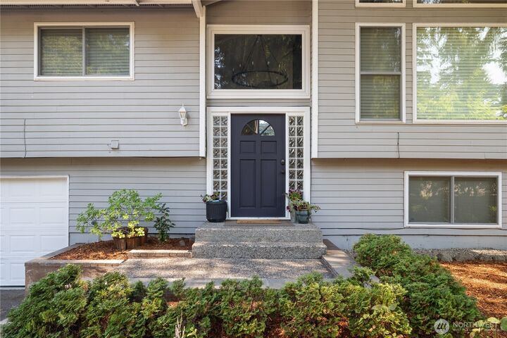 Property Photo:  3331 SE Summer Place  WA 98366 