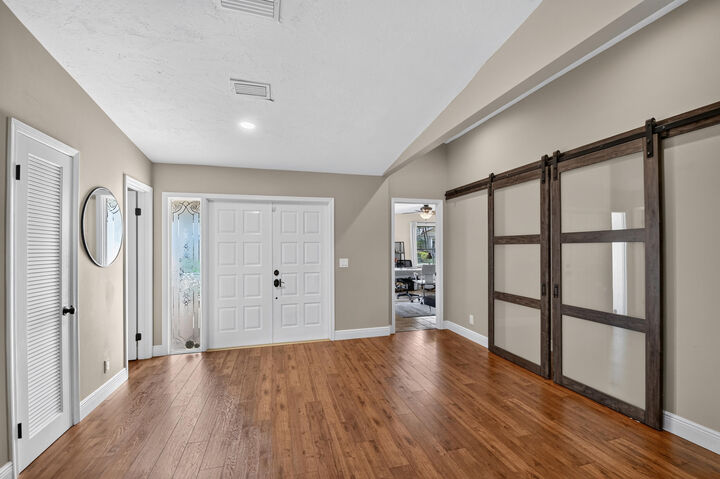 Property Photo:  2606 SW 23rd Cranbrook Drive  FL 33436 